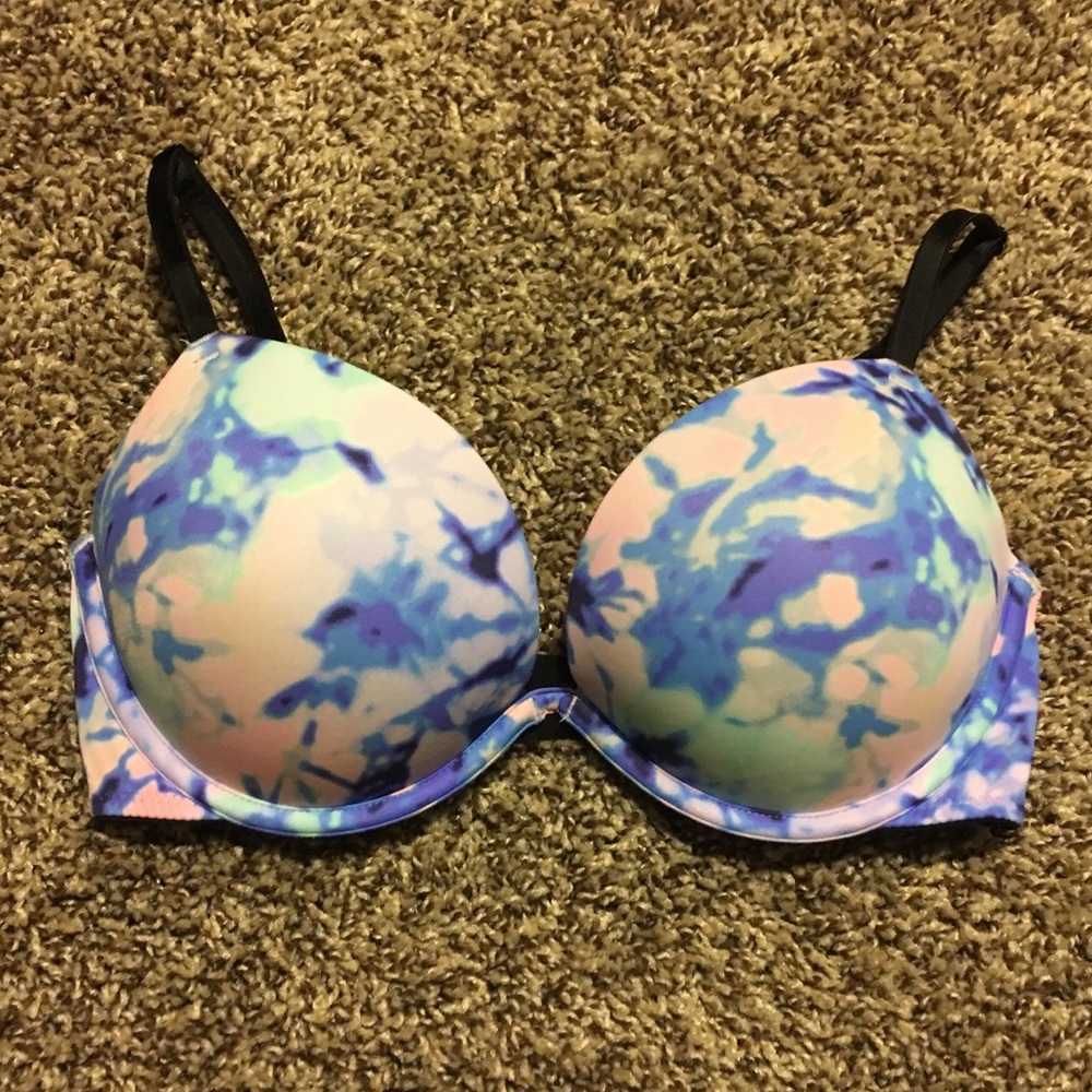 VS Pink / Tie-Dye Push-up Bra
